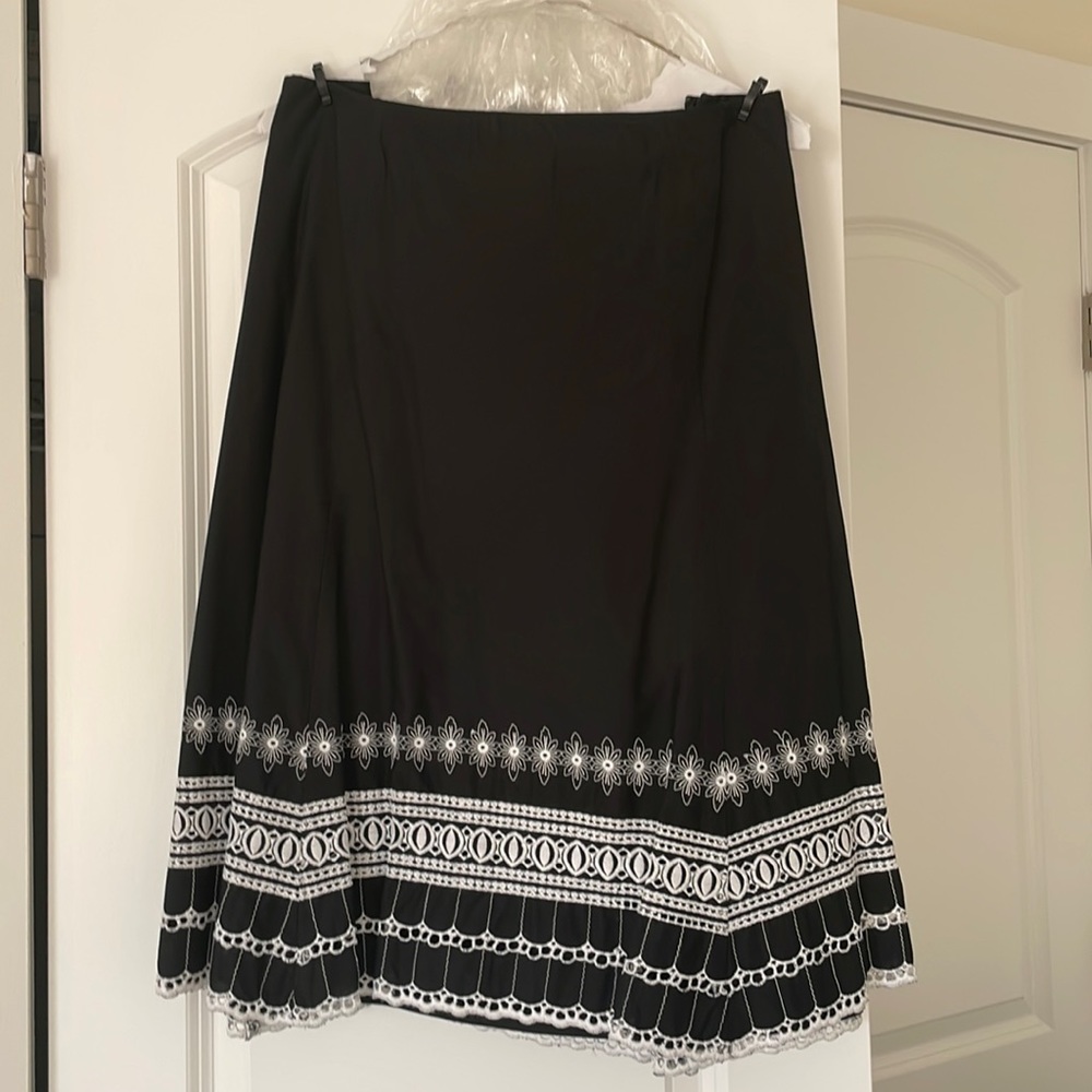 Black skirt